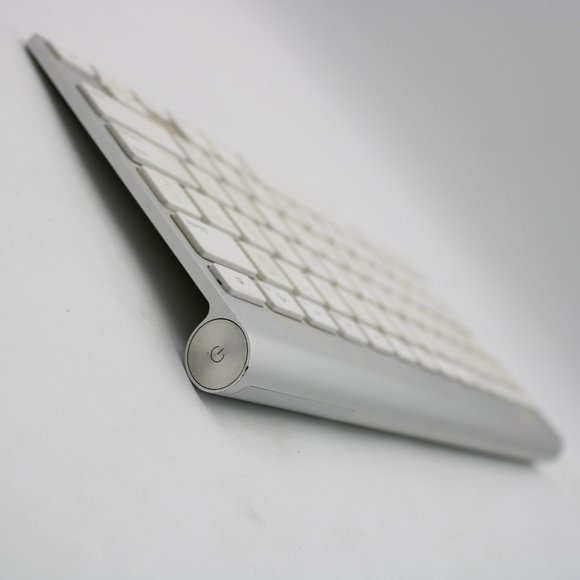 Apple Wireless Keyboard A1255 Bluetooth Magic 2007 - Picture 5 of 5